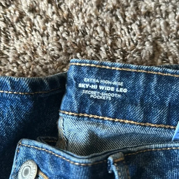 Old Navy sky-hi wide leg jeans